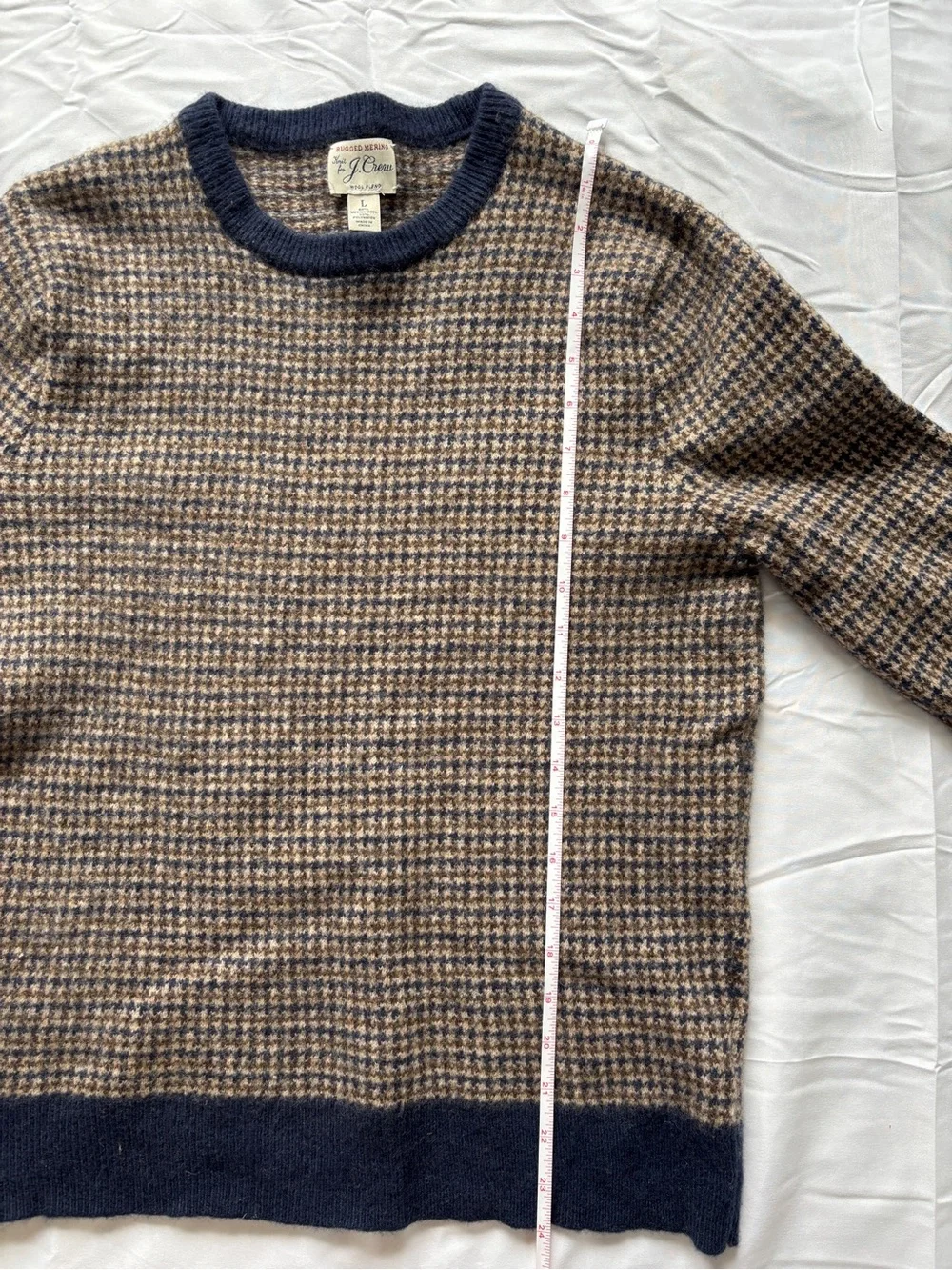 J. Crew Merino wool-blend sweater in houndstooth jacquard Size Large